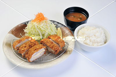 素材 トンカツ定食-1